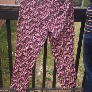 New York and Company stretch floral pants